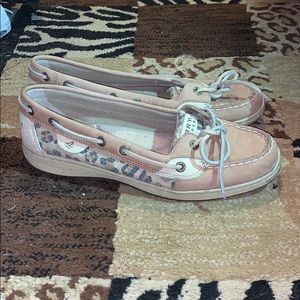 Cheetah sperrys